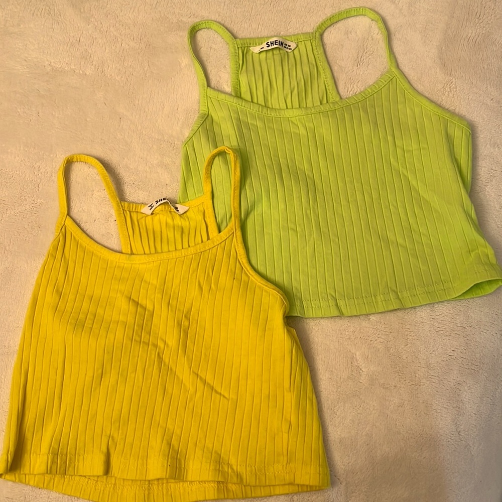 CROP TOPS